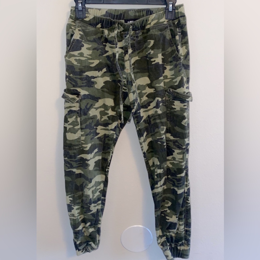 Camouflage joggers